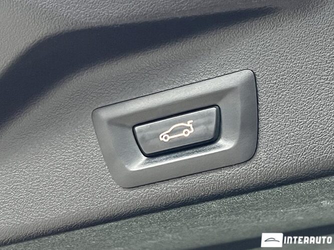 BMW X5 4.5e 51 interauto-car