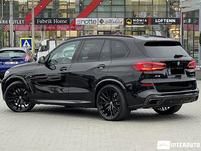 BMW X5 4.5e 35 interauto-car