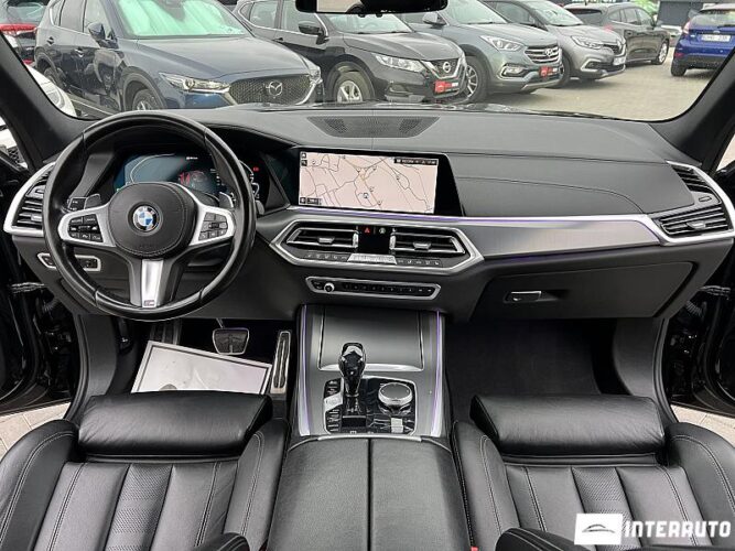 BMW X5 4.5e 37 interauto-car