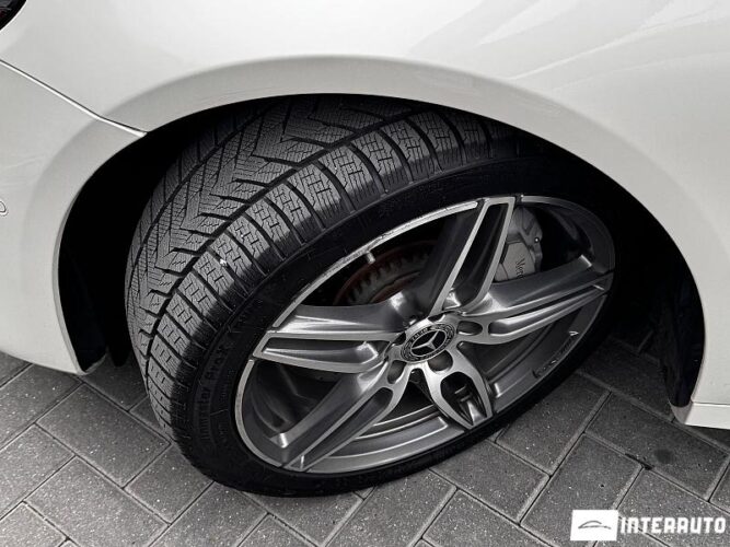 Mercedes E 300 53 interauto-car