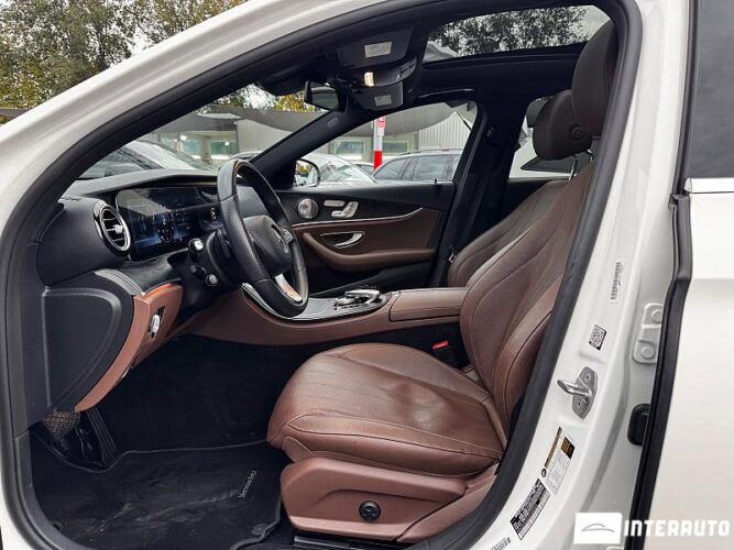 Mercedes E 300 37 interauto-car