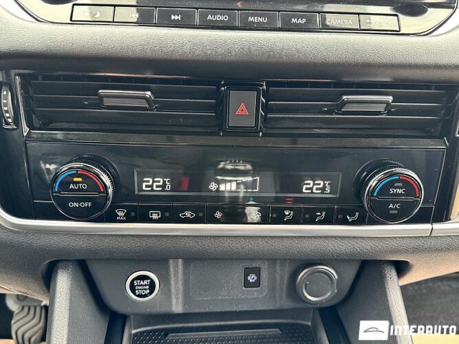 Nissan Qashqai 45 interauto-car