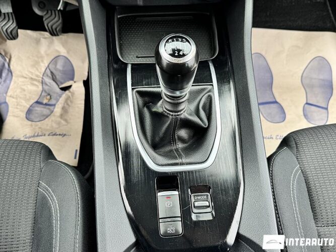 Nissan Qashqai 47 interauto-car