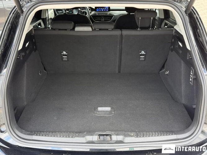 Ford Focus 52 interauto-car