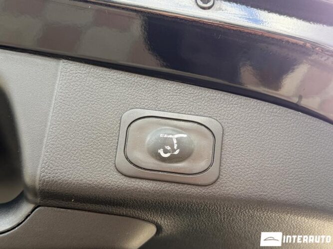 Ford Focus 53 interauto-car