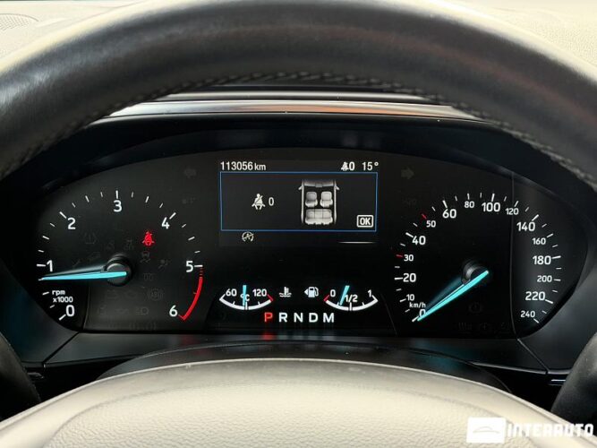 Ford Focus 45 interauto-car