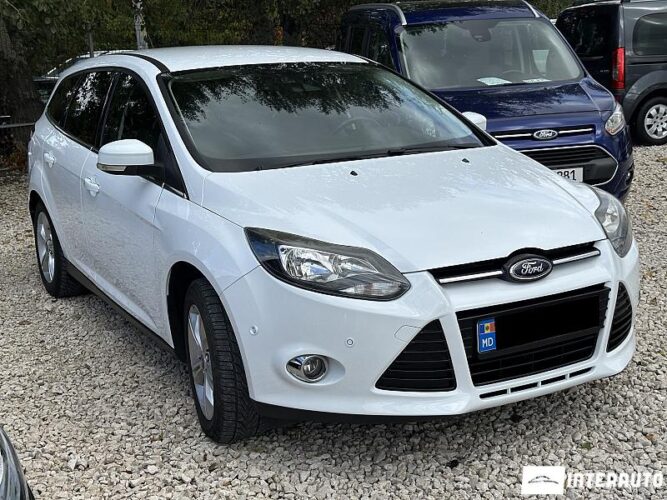 Ford Focus 30 interauto-car