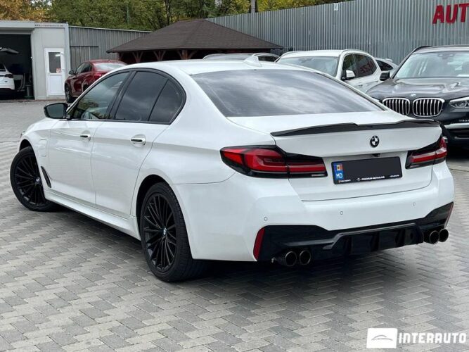 BMW 530e 40 interauto-car