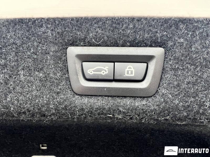 BMW 530e 36 automobil-interauto