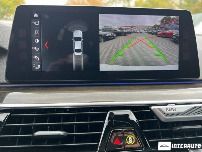 BMW 530e 52 interauto-car