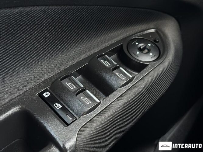 Ford Grand C-MAX 35 interauto-car