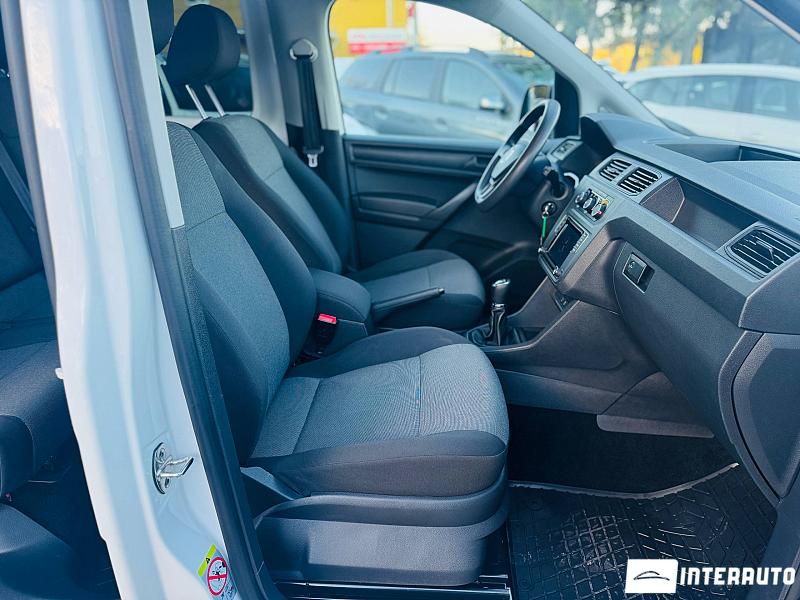 Volkswagen Caddy 24 automobil-interauto