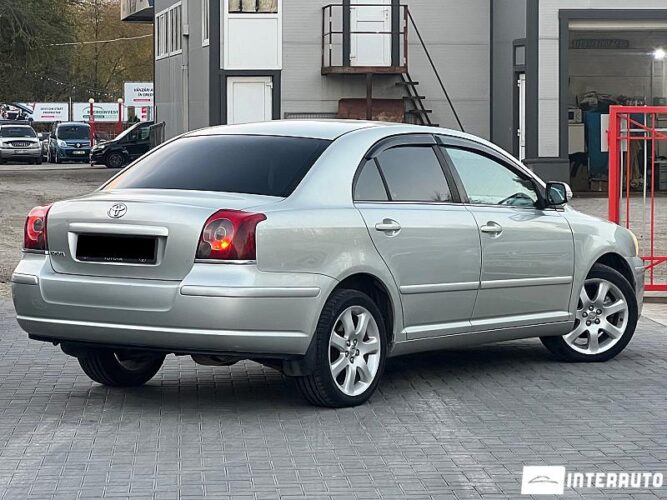 Toyota Avensis 28 interauto-car