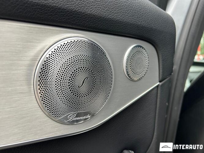 Mercedes C 350e 41 interauto-car