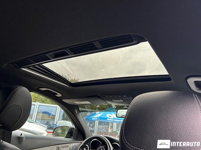 Mercedes C 350e 52 interauto-car