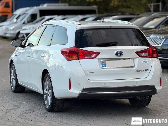 Toyota Auris 30 interauto-car