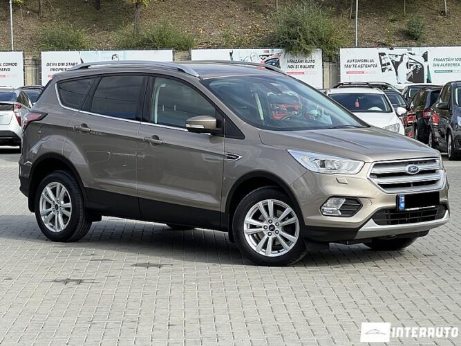 Ford Kuga 30 interauto-car