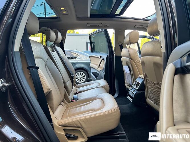 Audi Q7 50 interauto-car