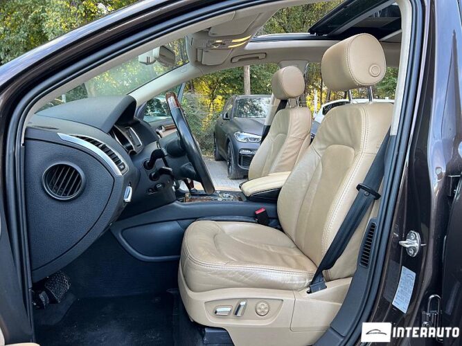 Audi Q7 38 interauto-car