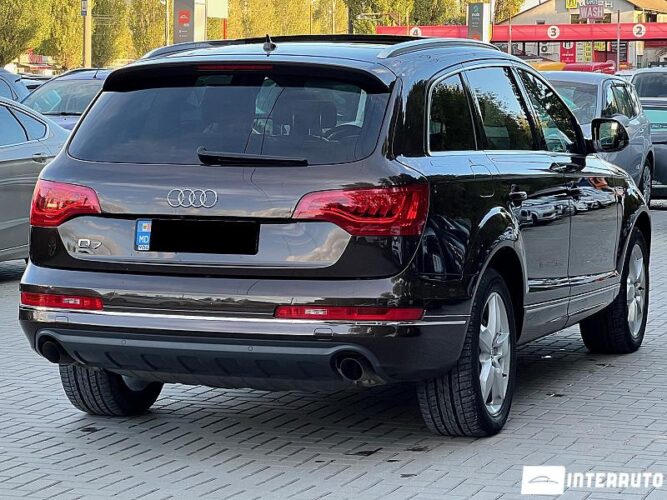Audi Q7 36 interauto-car