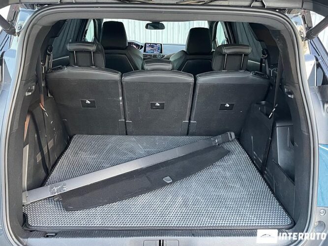 Peugeot 5008 41 interauto-car