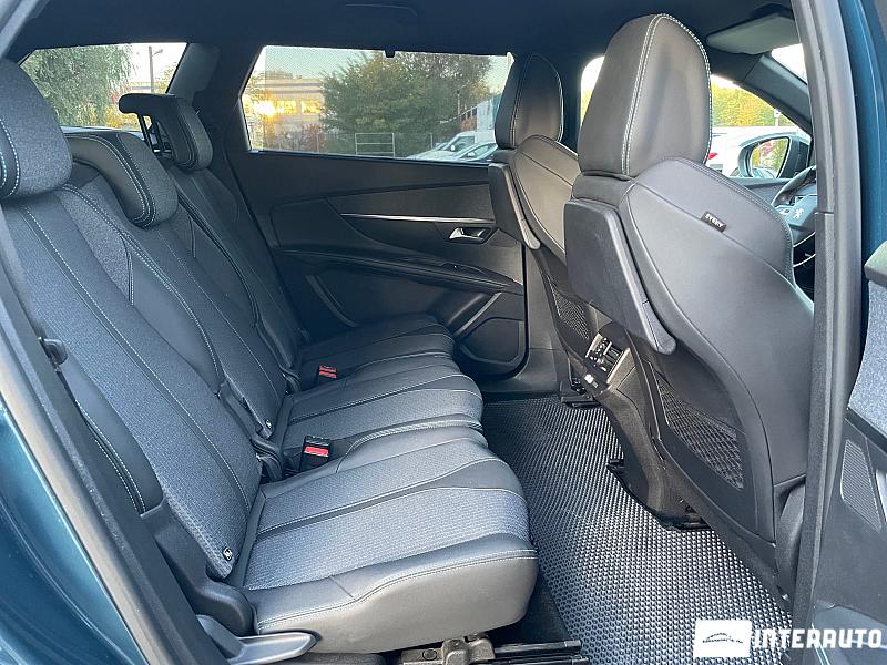 Peugeot 5008 24 automobil-interauto
