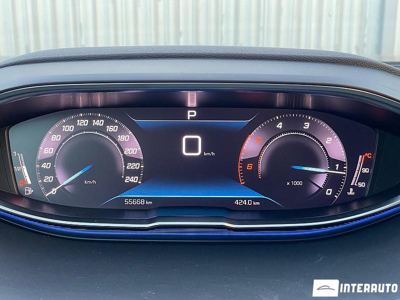 Peugeot 5008 19 automobil-interauto