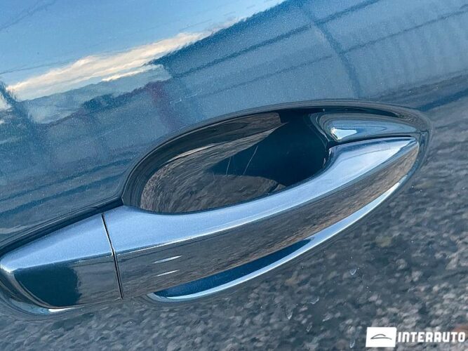 Peugeot 5008 31 interauto-car