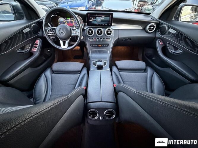 Mercedes C 300de 40 interauto-car