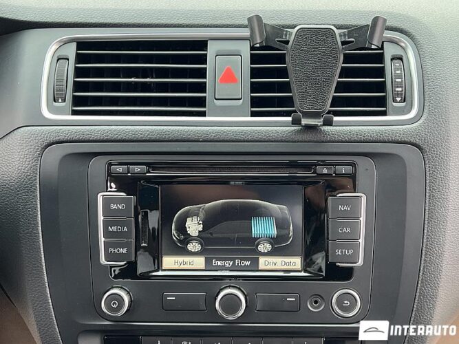 Volkswagen Jetta 41 interauto-car