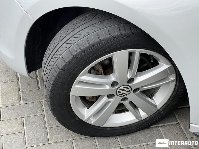 Volkswagen Jetta 48 interauto-car