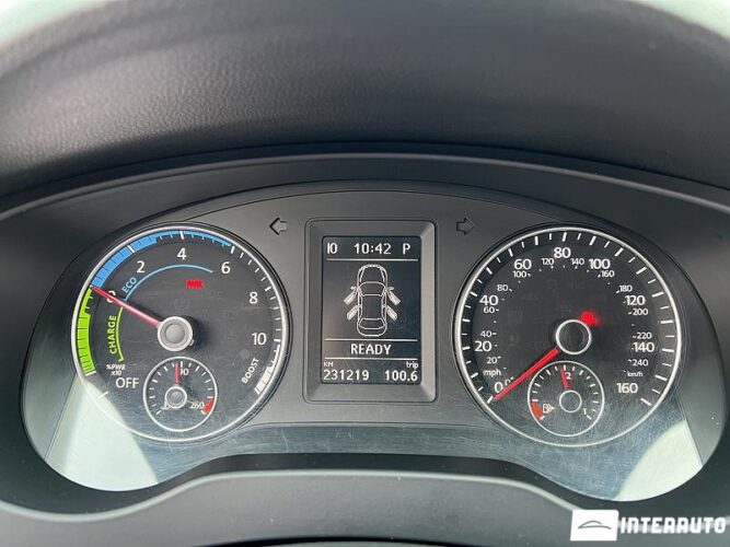 Volkswagen Jetta 40 interauto-car