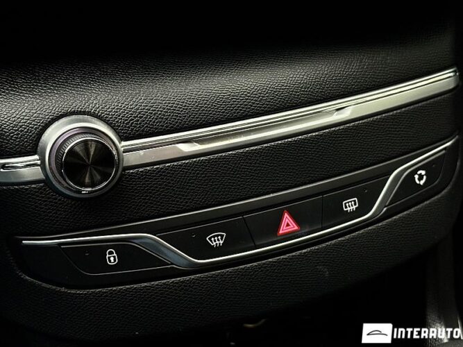 Peugeot 308 36 interauto-car