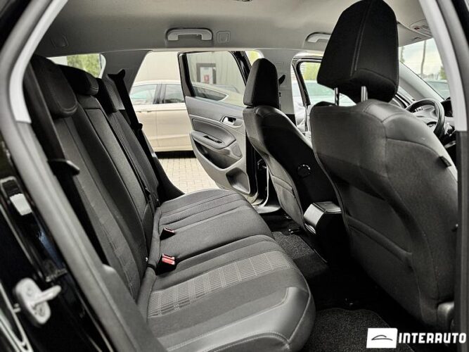 Peugeot 308 41 interauto-car
