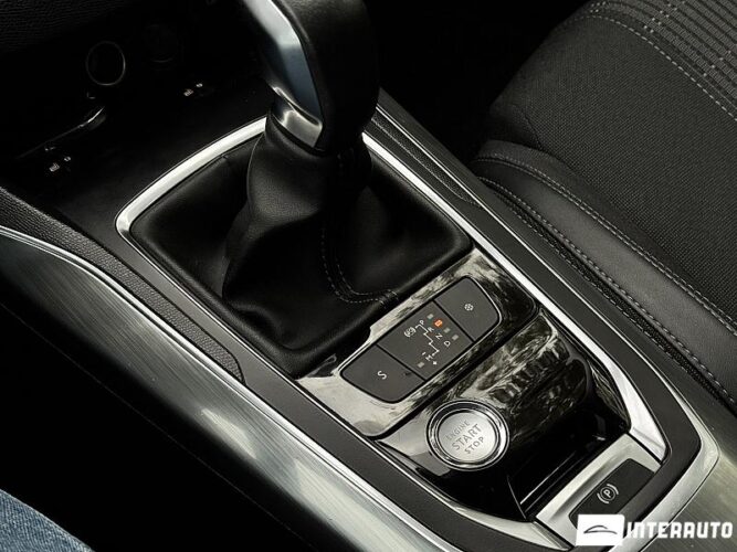Peugeot 308 38 interauto-car