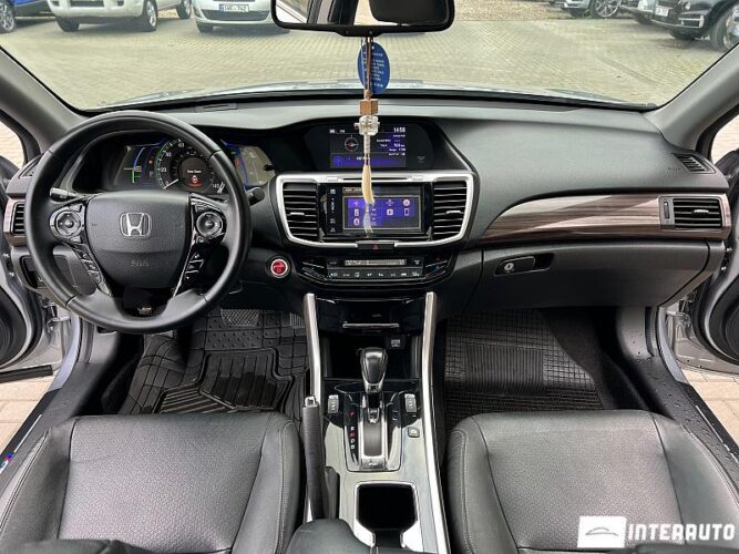 Honda Accord 37 interauto-car