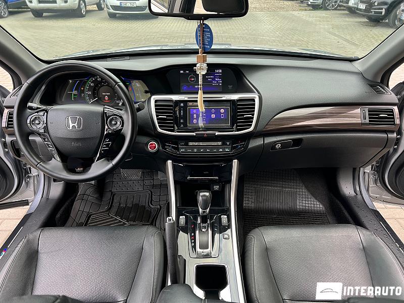 Honda Accord 18 automobil-interauto