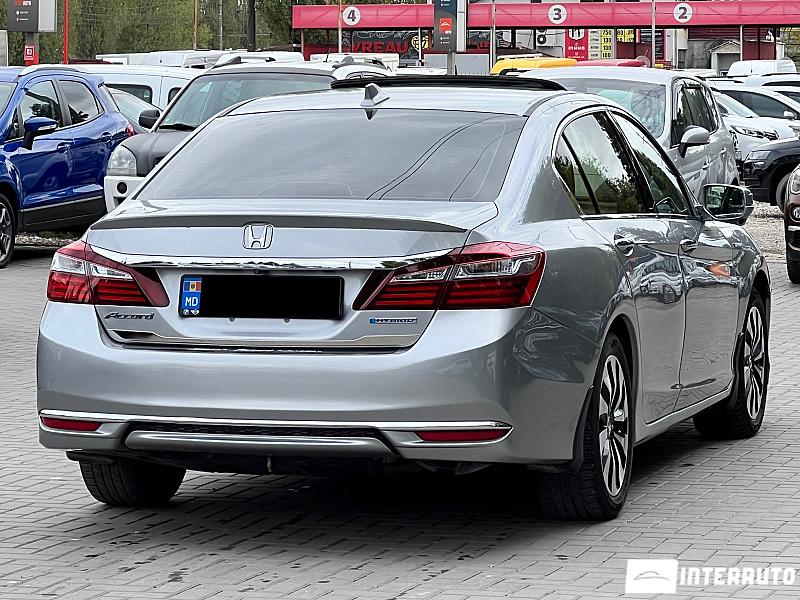 Honda Accord 12 automobil-interauto