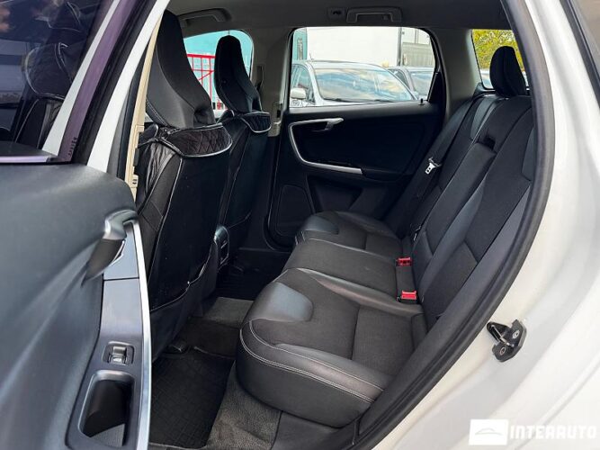 Volvo XC 60 34 interauto-car