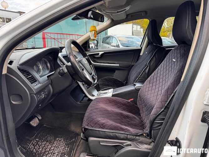 Volvo XC 60 33 interauto-car