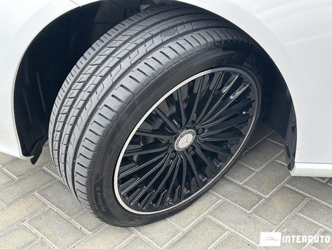 Mercedes C 180 48 interauto-car