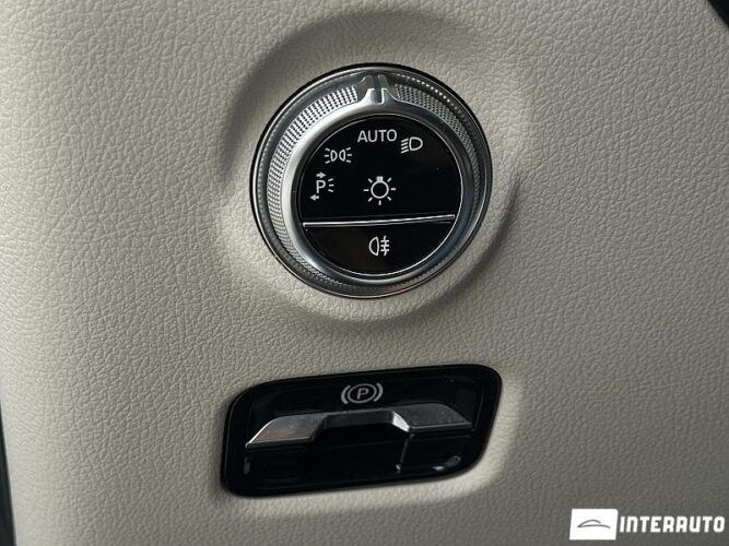 Mercedes C 180 45 interauto-car