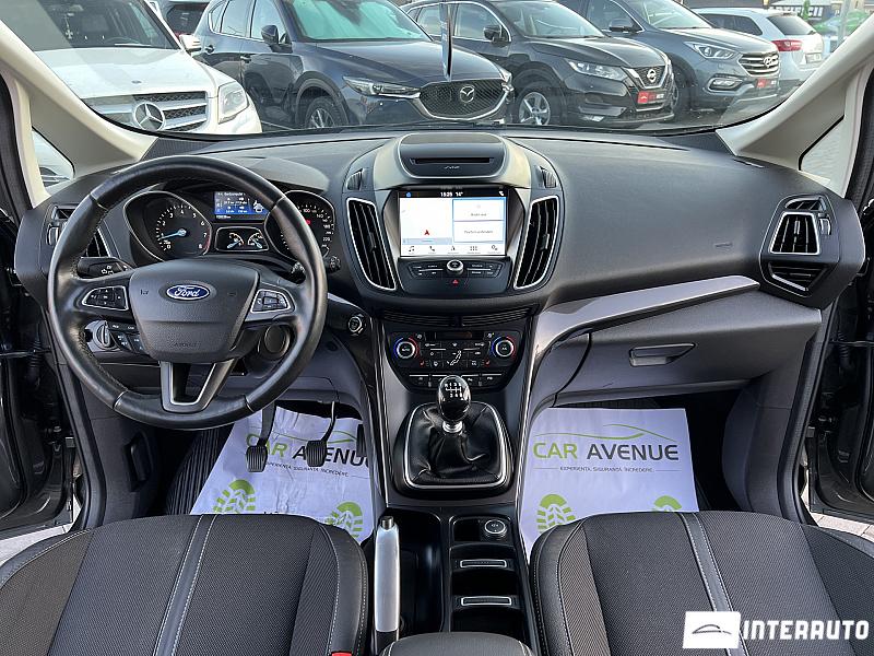 Ford Grand C-MAX 16 automobil-interauto