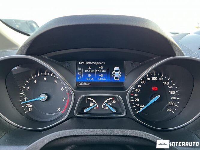 Ford Grand C-MAX 38 interauto-car