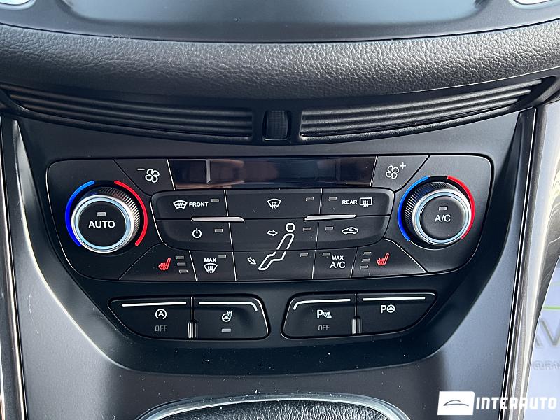 Ford Grand C-MAX 21 automobil-interauto