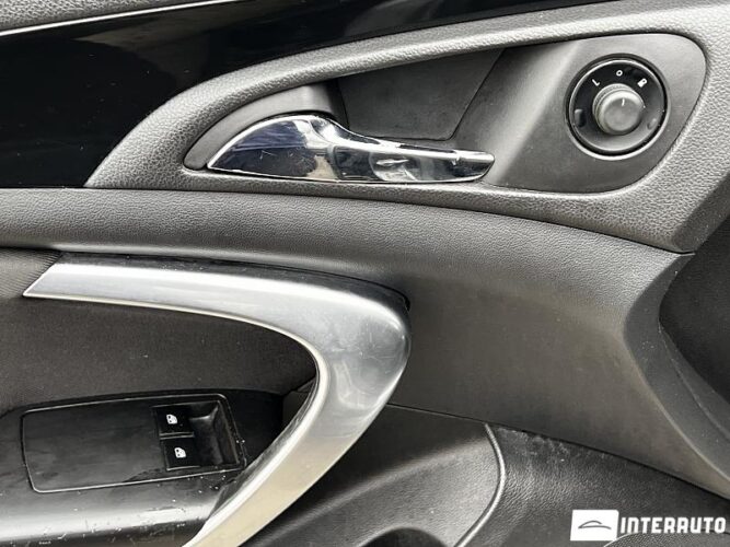 Opel Insignia 41 interauto-car