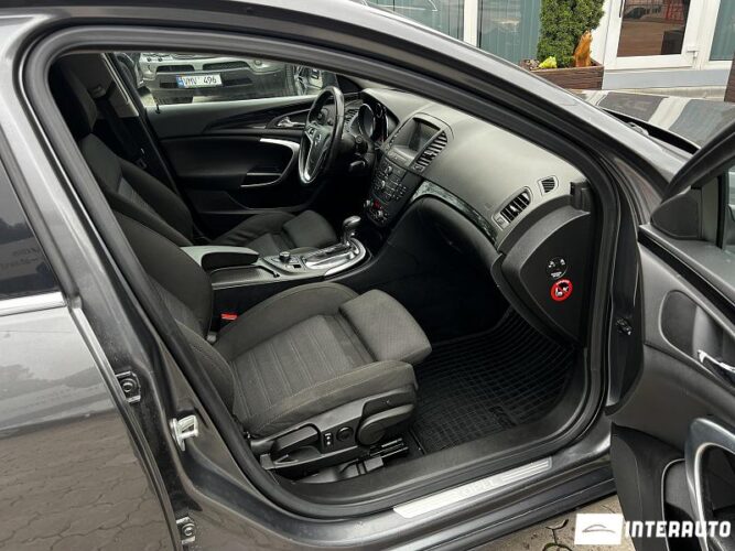 Opel Insignia 33 interauto-car