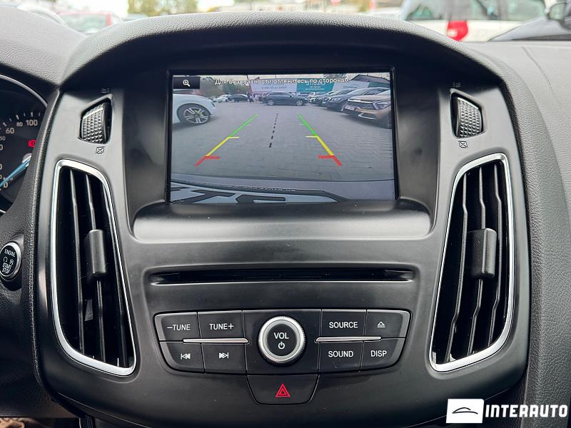 Ford Focus 22 automobil-interauto