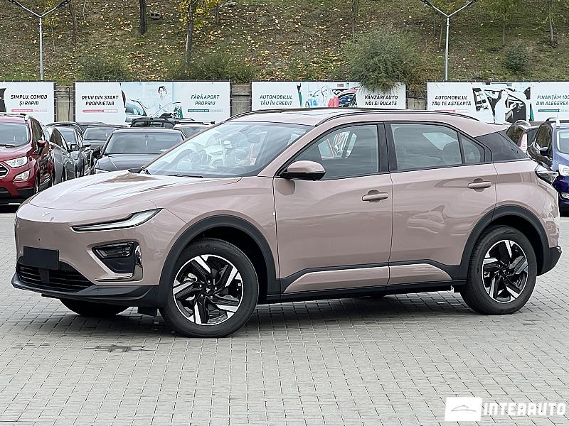 Neta X 12 automobil-interauto