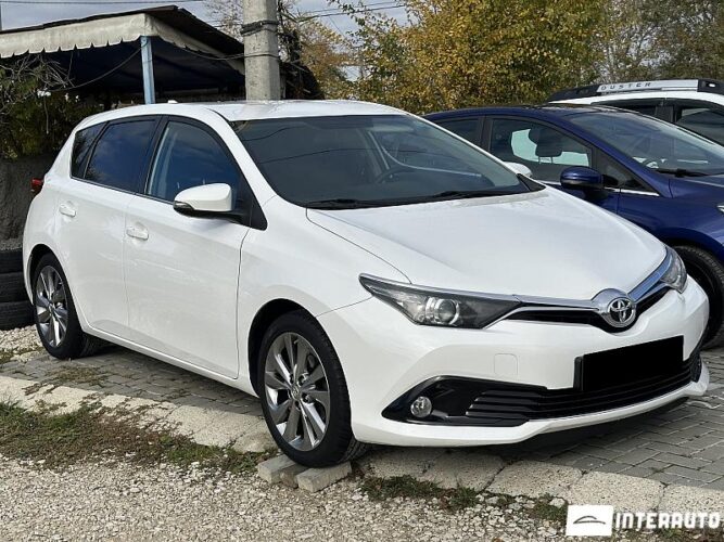 Toyota Auris 29 interauto-car